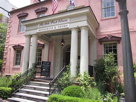 The pink house savannah ga - The Olde Pink House: A Classic Southern Experience in the Heart of Savannah The Olde Pink House is a historic mansion located at 23 Abercorn Street in Savannah's Historic District. This elegant Colonial-style building was built in 1771 and has been lovingly restored to its former glory.